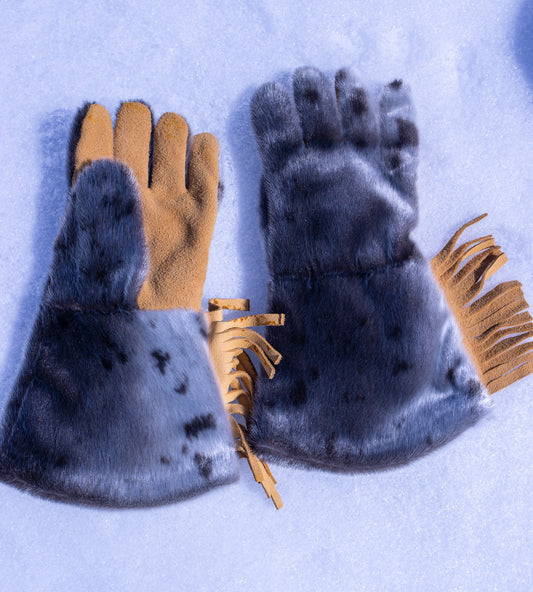 Sealskin Gauntlet Gloves