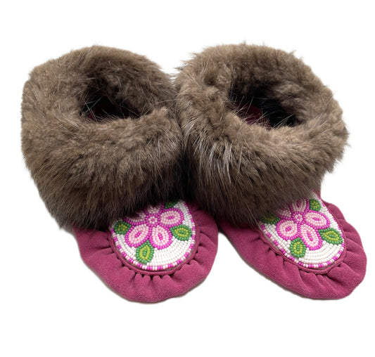 CHILDERNS BEAVER TRIM SLIPPERS