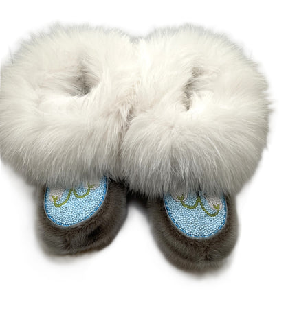 SEALSKIN SLIPPERS WITH WHITE FOX TRIM
